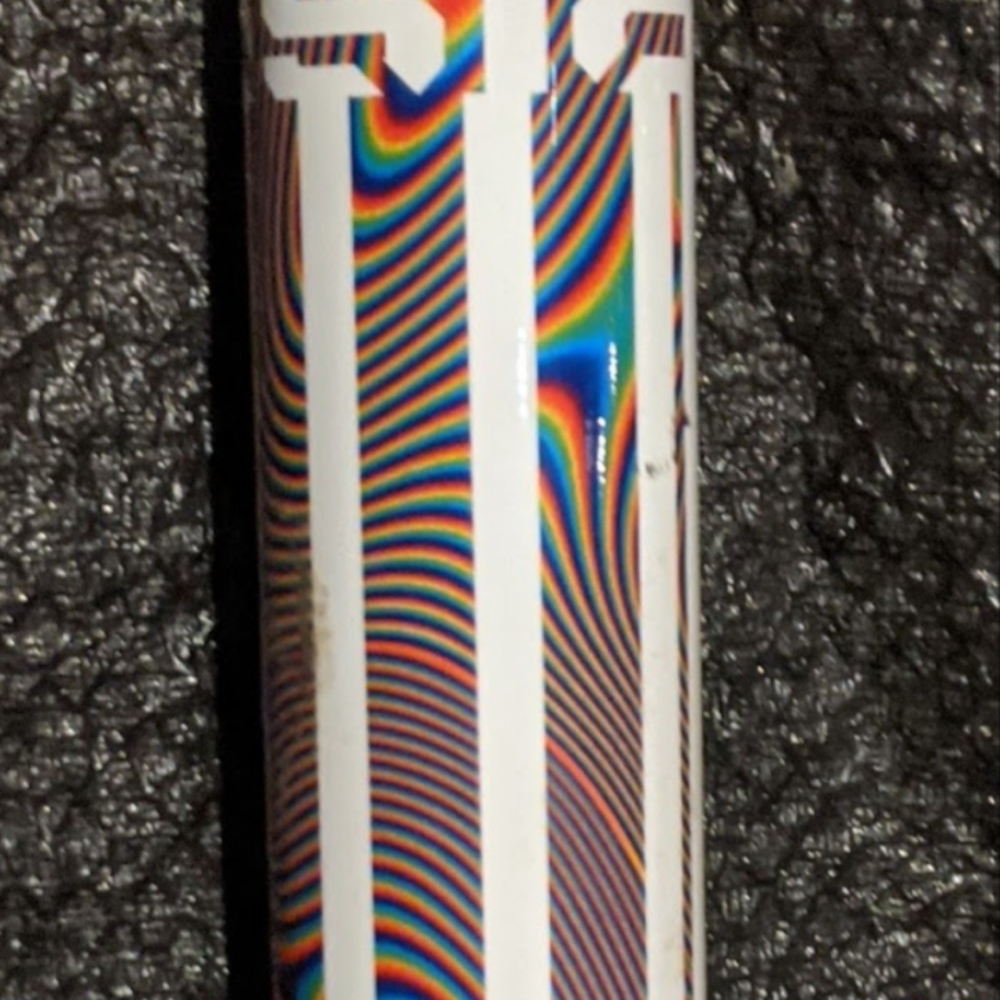 Demarini Prism Fastpitch 33" -10 bat